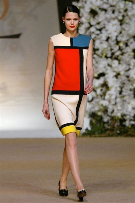 mondrian robe yves saint laurent|the mondrian collection.